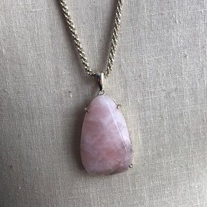 Kendra Scott pendant necklace